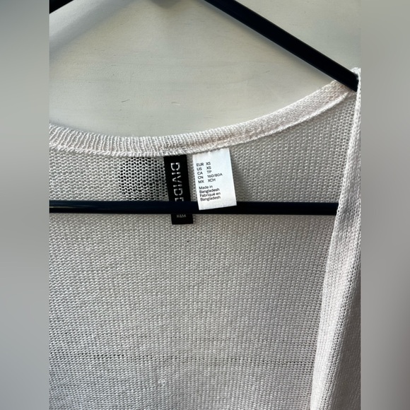H&M Blush Pink Divided Cardigan - Size XS - Picture 2 of 3